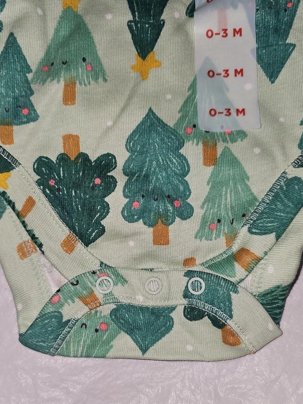 Old Navy Green Christmas Trees Long-Sleeve Bodysuit for Baby 0-3 Months New